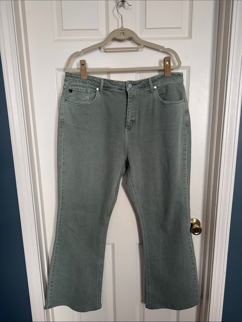KanCan Relaxed Flare Jeans in Sage Green (0032)